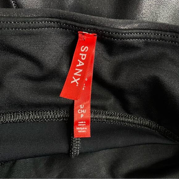 SPANX Faux Leather Leggings size Small - Picture 4 of 9